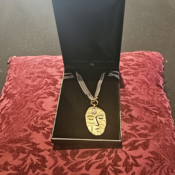 Taylor & Tessier Wailea gold necklace - Picture 4 of 12